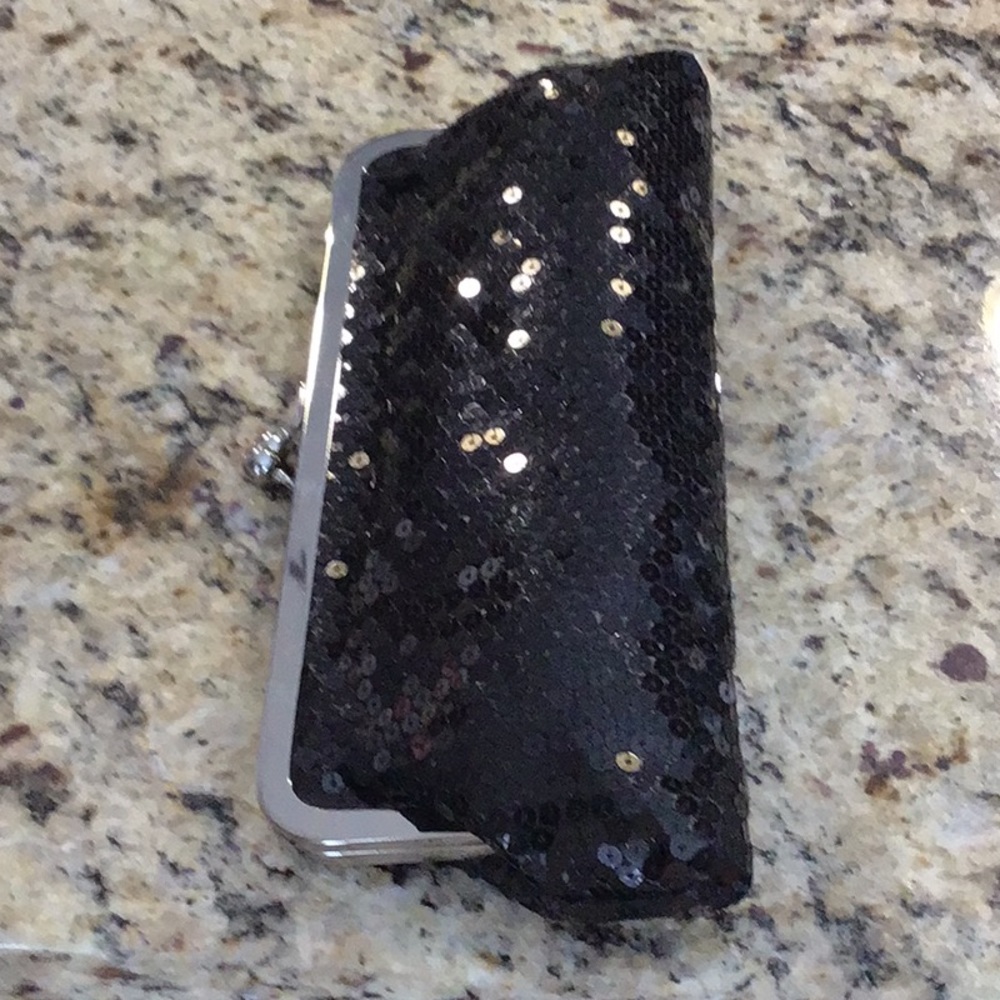 Black purse